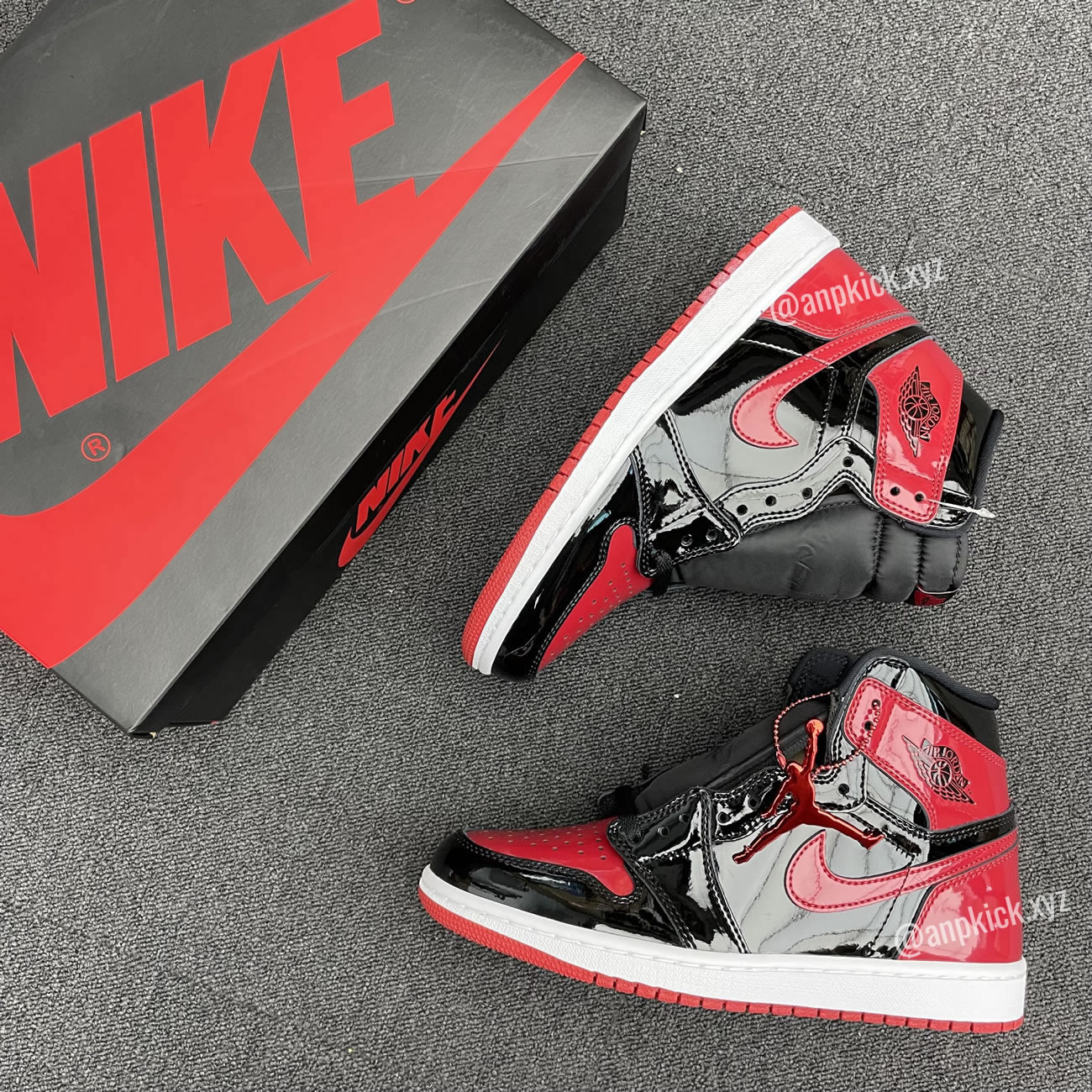 Air Jordan 1 High Og Bred Patent 555088 063 (4) - www.newkick.vip Air Jordan 1 High Og Bred Patent 555088 063 (4) - www.newkick.vip