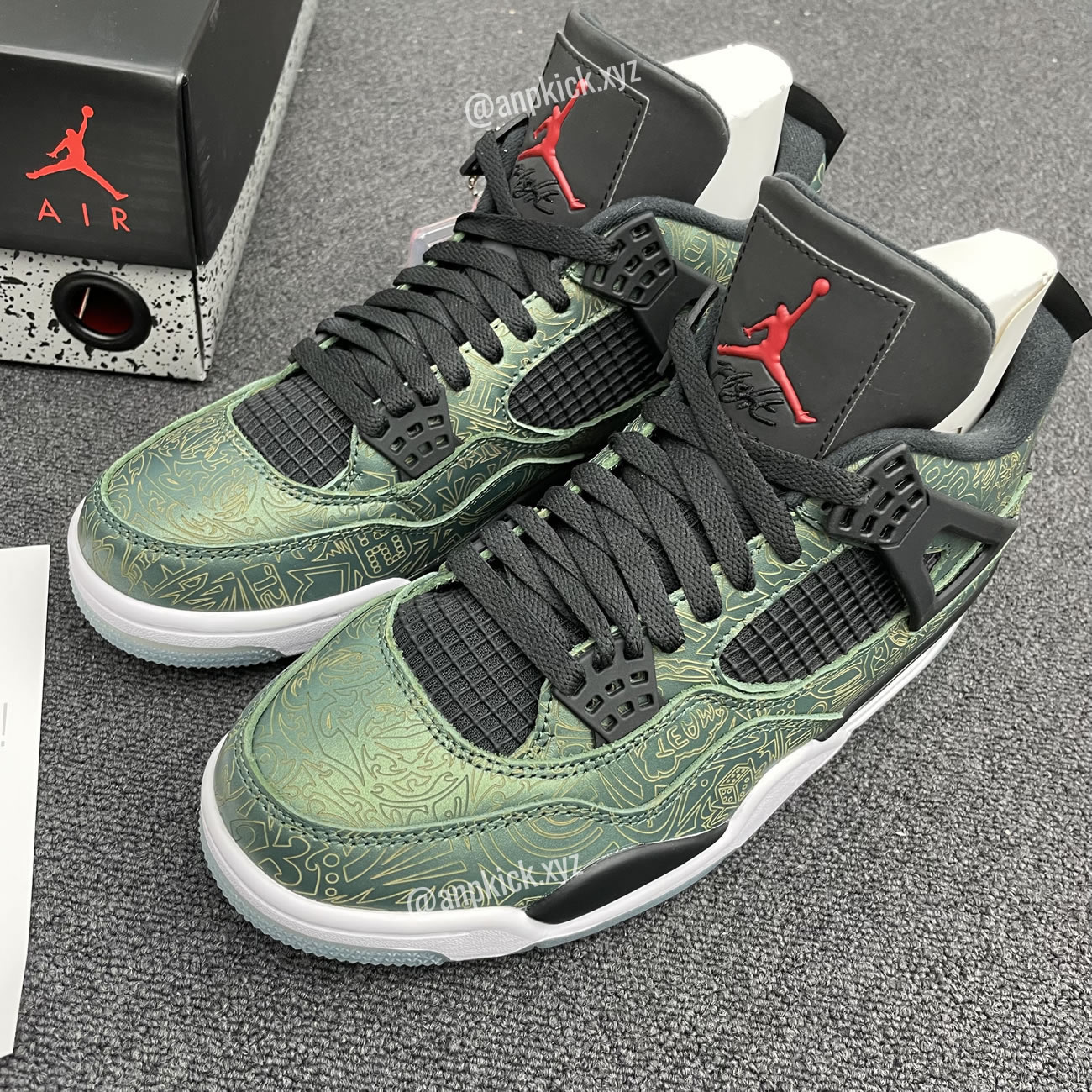 Jalen Ramsey Air Jordan 4 Retro Laser Green Happy Holidays Cw0897 101 (9) - www.newkick.vip