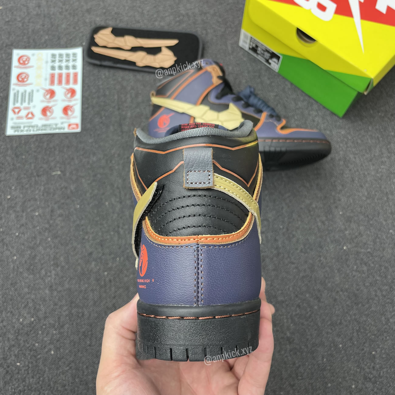 Gundam Nike Sb Dunk High Banshee Anpkick Dh7717 400 (3) - www.newkick.vip Gundam Nike Sb Dunk High Banshee Anpkick Dh7717 400 (3) - www.newkick.vip