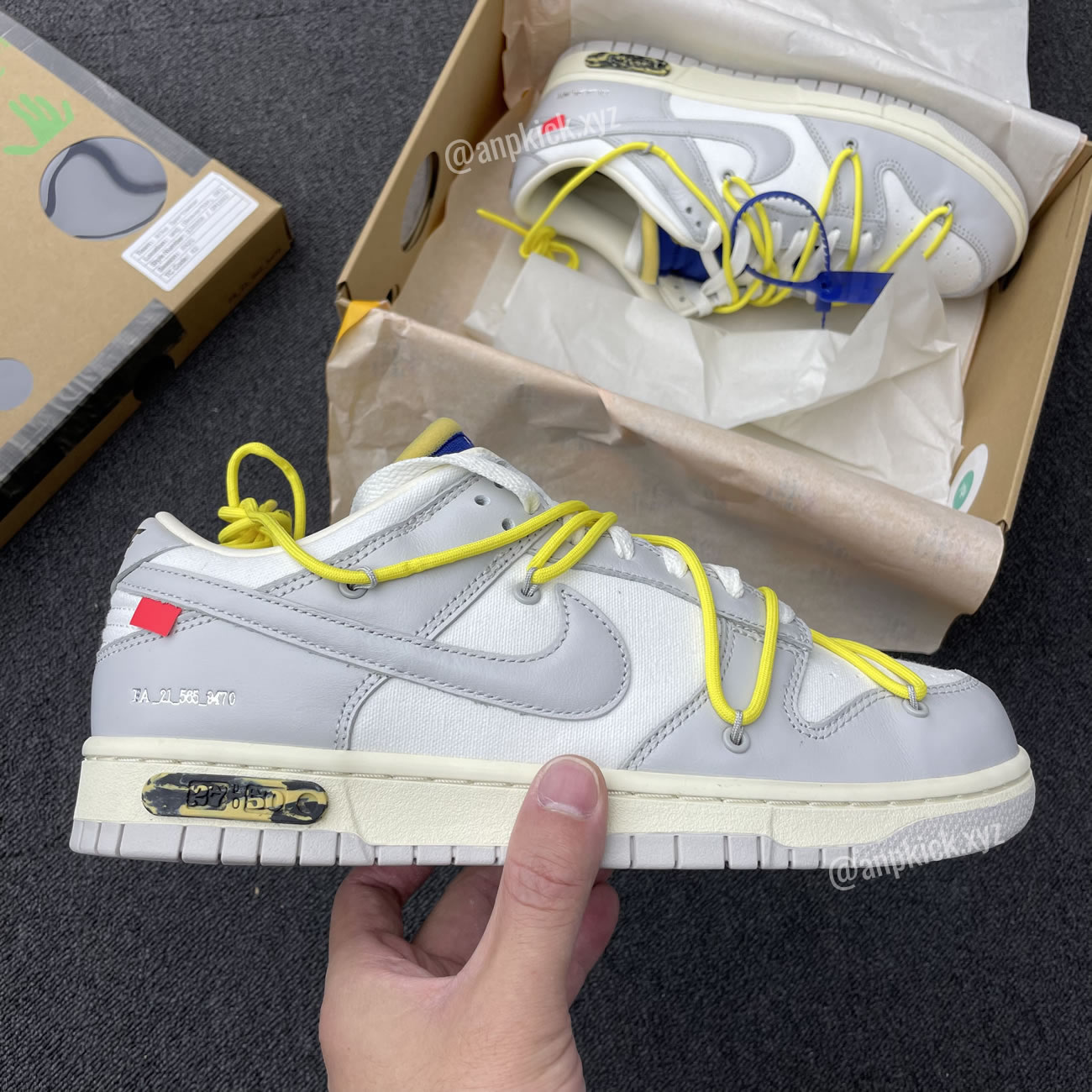 Off White Nike Sb Dunk Low The 27 Of 50 Sail Neutral Grey Dm1602 120 (2) - www.newkick.vip Off White Nike Sb Dunk Low The 27 Of 50 Sail Neutral Grey Dm1602 120 (2) - www.newkick.vip