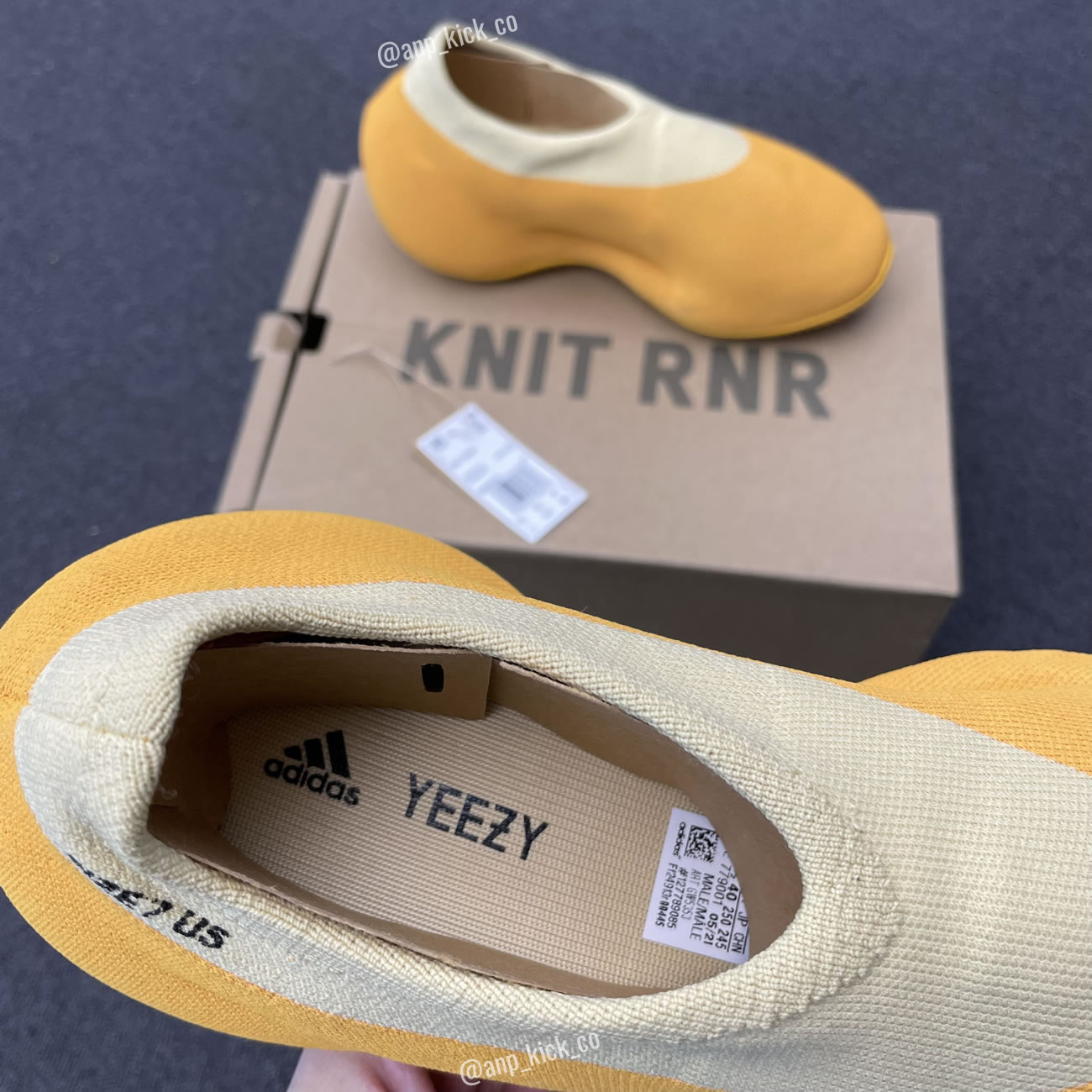 Adidas Yeezy Knit Rnr Sulfur Anpkick Gw5353 (5) - www.newkick.vip