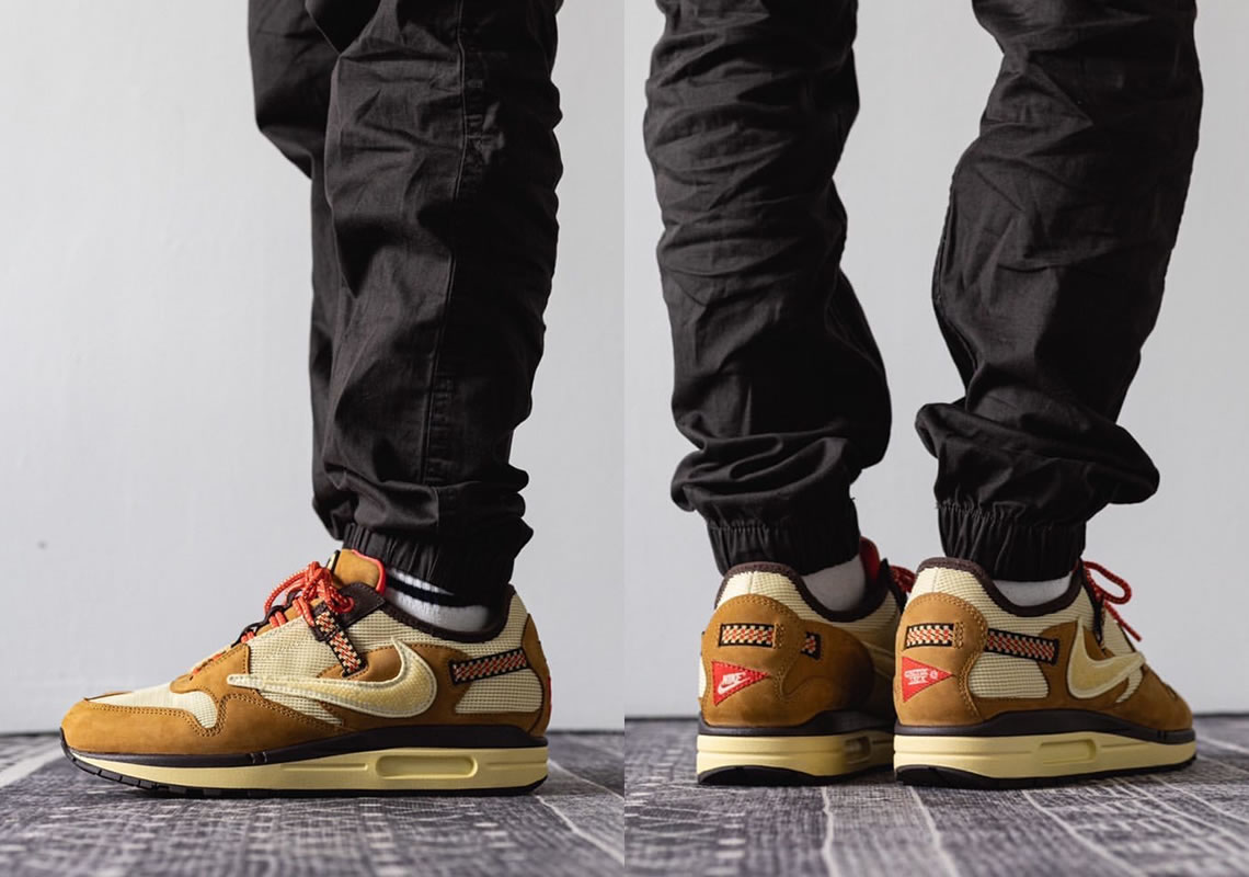 Travis Scott Nike Air Max 1 Wheat Do9392 On Feet 701 (1) - www.newkick.vip Travis Scott Nike Air Max 1 Wheat Do9392 On Feet 701 (1) - www.newkick.vip