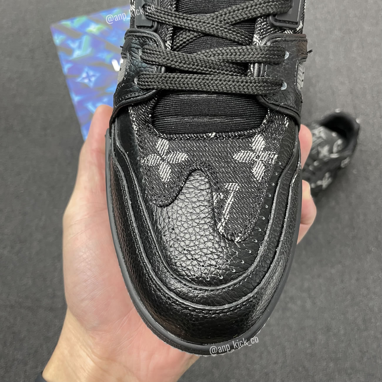 New L V Trainer Sneaker Shoes Noir (6) - www.newkick.vip