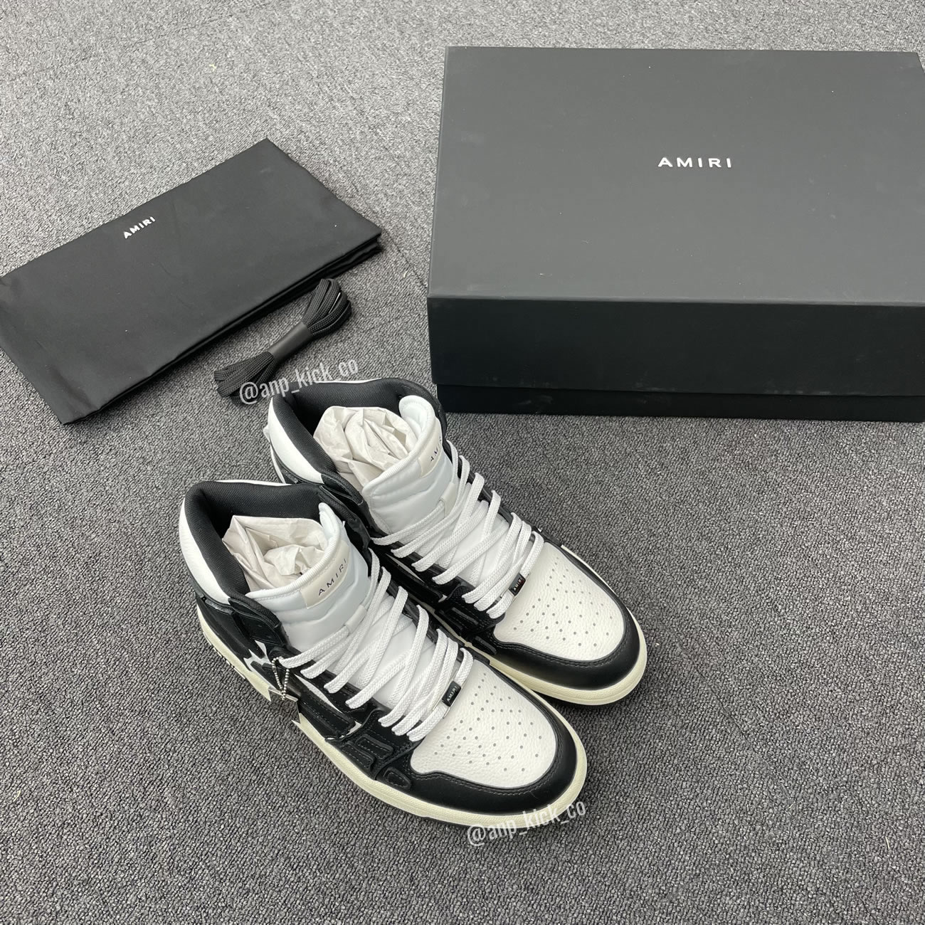 A M I R I Skel Top High Leather Sneakers Black White Anpkick Mfs002 004 (11) - www.newkick.vip A M I R I Skel Top High Leather Sneakers Black White Anpkick Mfs002 004 (11) - www.newkick.vip