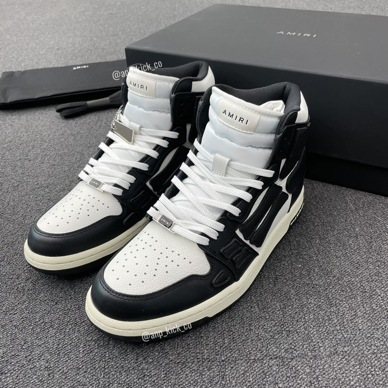 A M I R I Skel Top High Leather Sneakers Black White Anpkick Mfs002 004 (13) - www.newkick.vip A M I R I Skel Top High Leather Sneakers Black White Anpkick Mfs002 004 (13) - www.newkick.vip