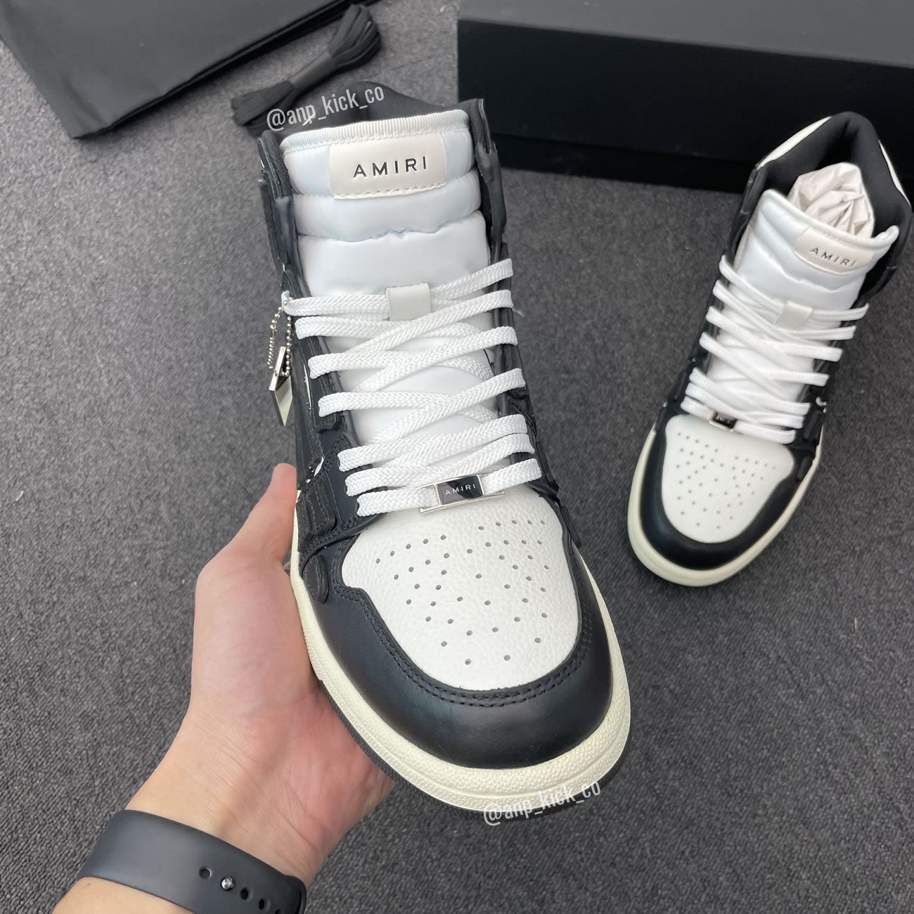 A M I R I Skel Top High Leather Sneakers Black White Anpkick Mfs002 004 (5) - www.newkick.vip A M I R I Skel Top High Leather Sneakers Black White Anpkick Mfs002 004 (5) - www.newkick.vip
