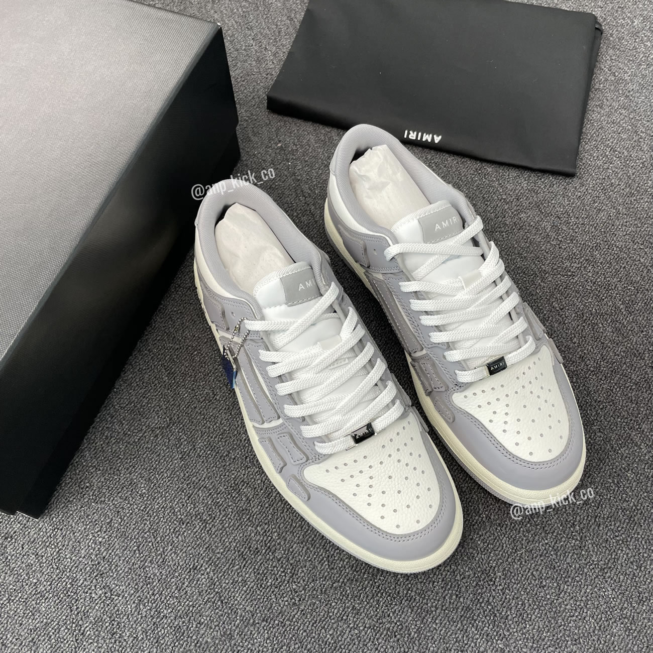 A M I R I Skel Top Low Leather Sneakers Grey White Anpkick Mfs003 043 (4) - www.newkick.vip