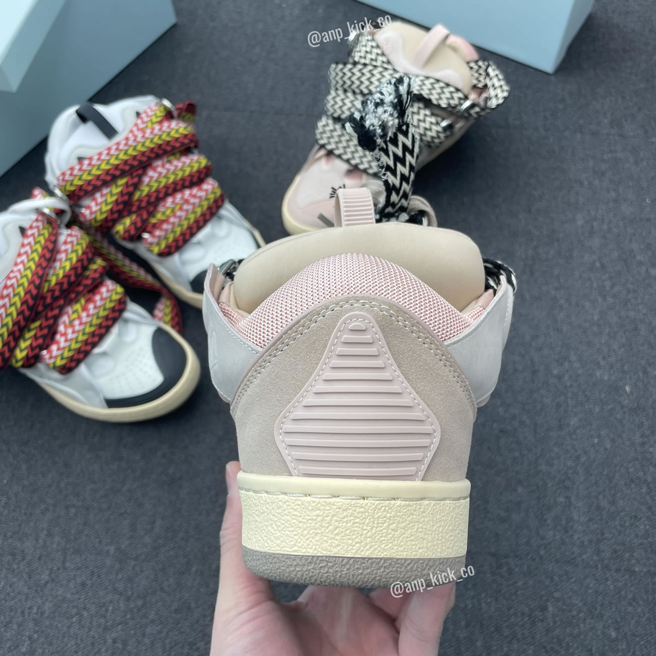L A N V I N Leather Curb Sneakers Pink Anpkick Drag A2051 (3) - www.newkick.vip