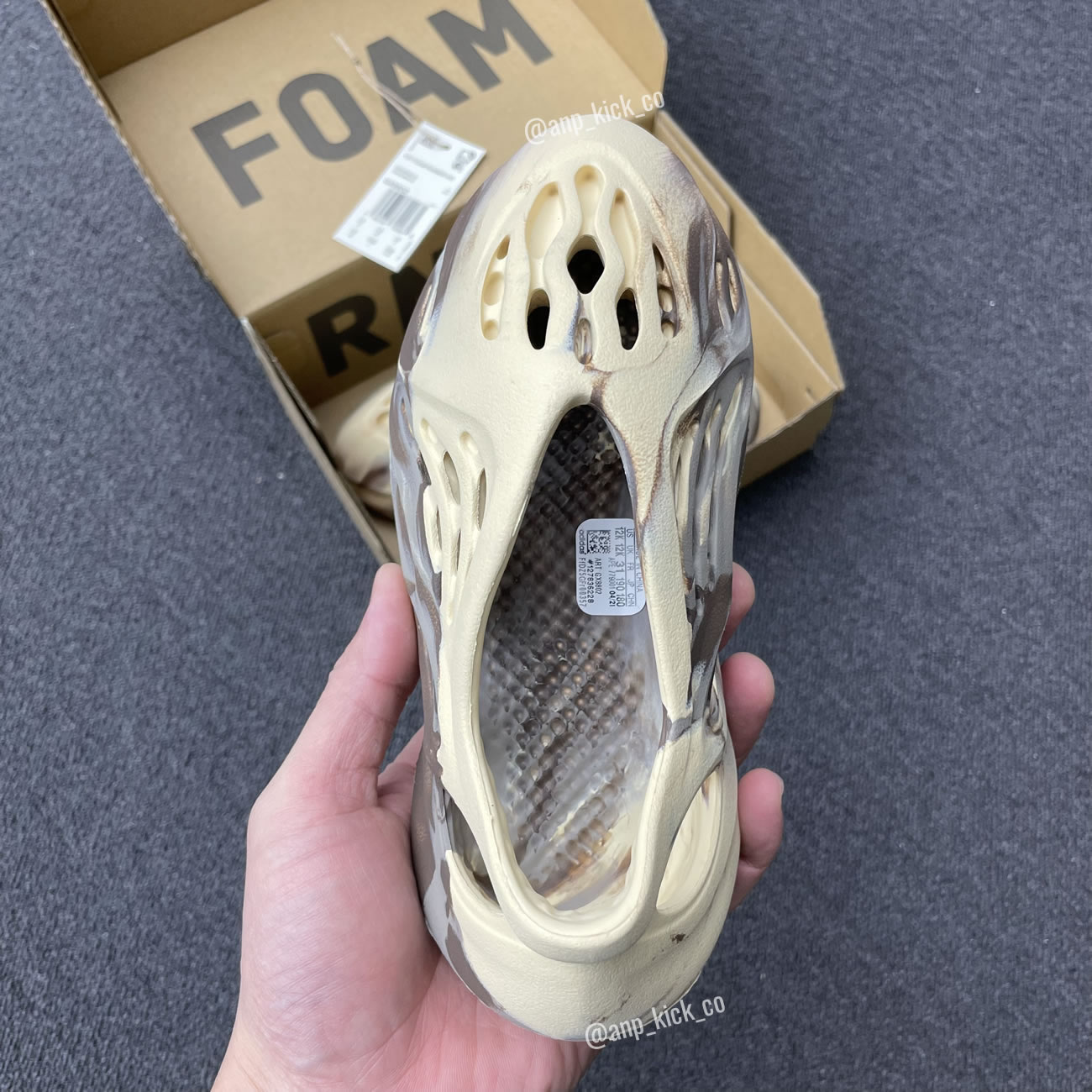 Adidas Yeezy Foam Rnnr Mx Cream Clay Anpkick Gx8802 (4) - www.newkick.vip