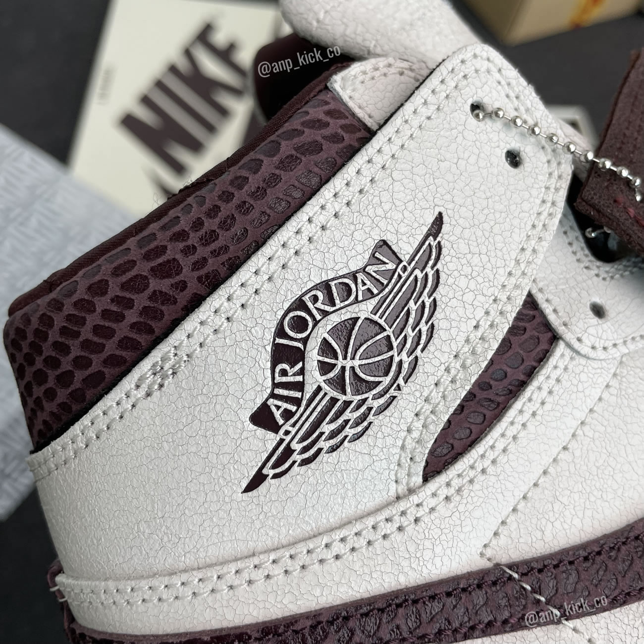 A Ma Maniere Air Jordan 1 High Og Sail And Burgundy Anpkick Do7097 100 (8) - www.newkick.vip