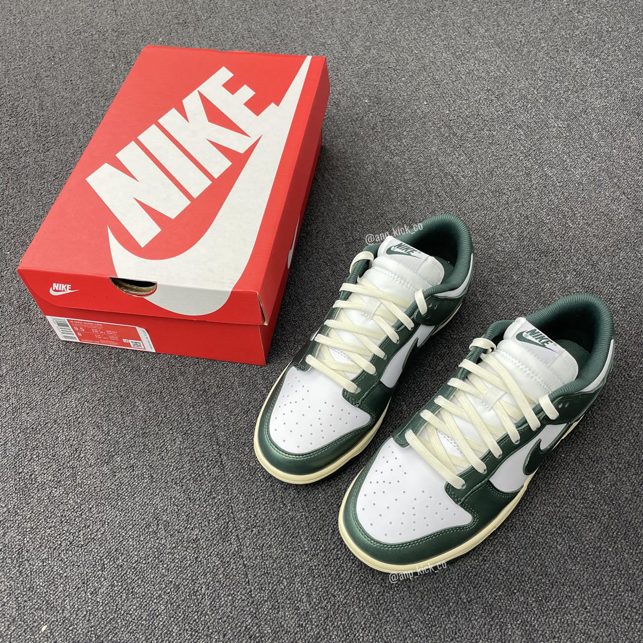Nike Dunk Low Vintage Green Mens Wmns Anpkick Dq8580 100 (1) - www.newkick.vip