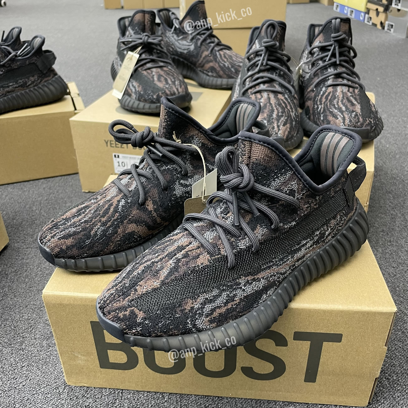 Adidas Yeezy Boost 350 V2 Mx Rock Anpkick Gw3774 (1) - www.newkick.vip