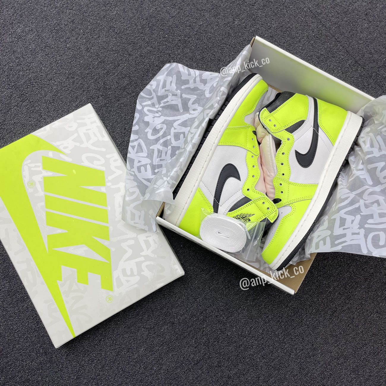 Air Jordan 1 Retro High Og Anpkick Volt Black Sail 555088 702 (12) - www.newkick.vip