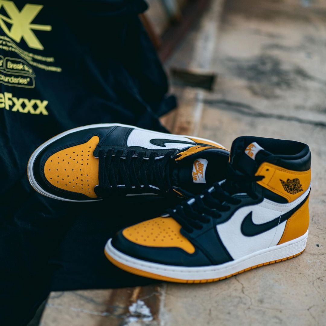 Air Jordan 1 Retro High Og Yellow Toe 555088 711 (8) - www.newkick.vip