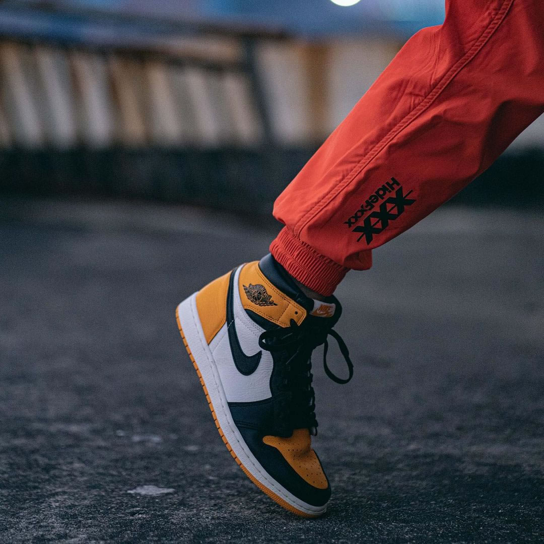 Air Jordan 1 Retro High Og Yellow Toe On Feet 555088 711 (15) - www.newkick.vip Air Jordan 1 Retro High Og Yellow Toe On Feet 555088 711 (15) - www.newkick.vip