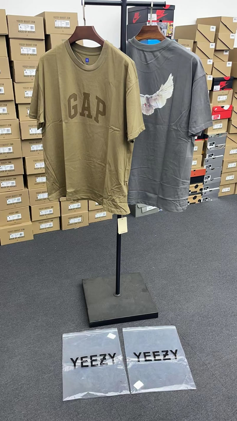 Yeezy Gap Balen Ciaga Tee Tshirt (3) - www.newkick.vip
