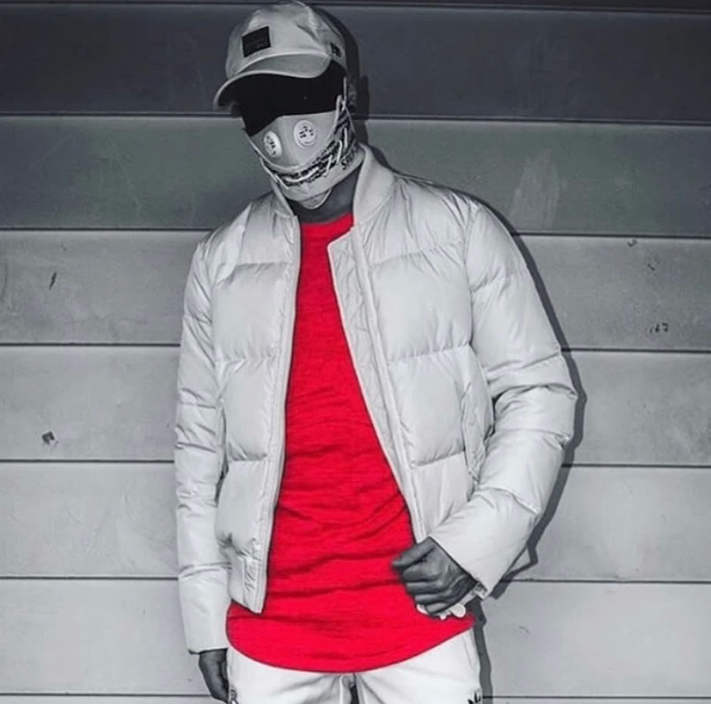 Adidas Yeezy Boost 350 V2 Zebra Face Mask (2) - www.newkick.vip