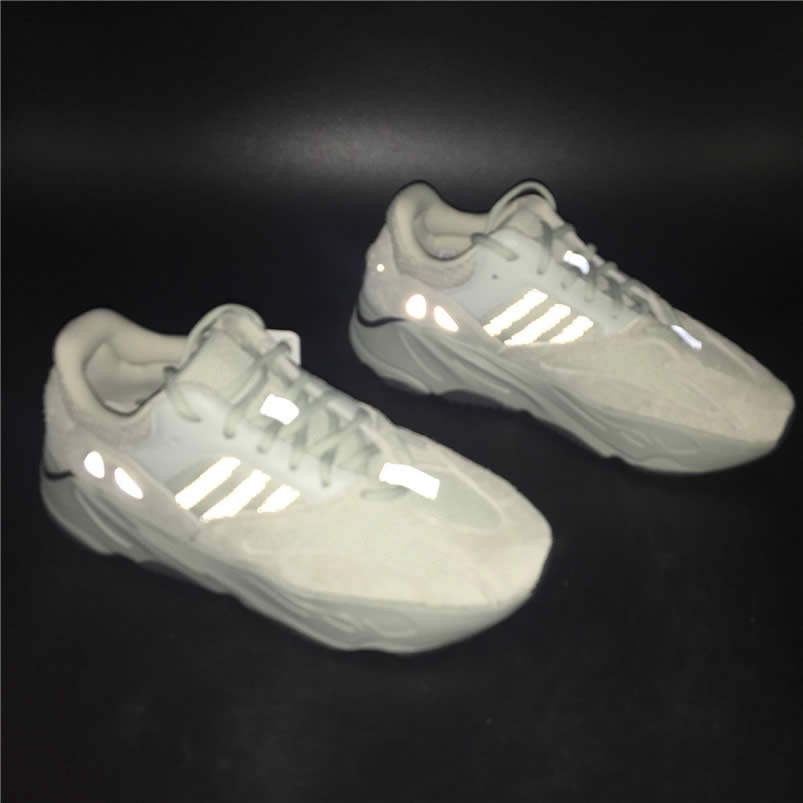 Adidas Yeezy 700 Salt Outfit Reflective Pics Price Release Date Eg7487 (10) - www.newkick.vip