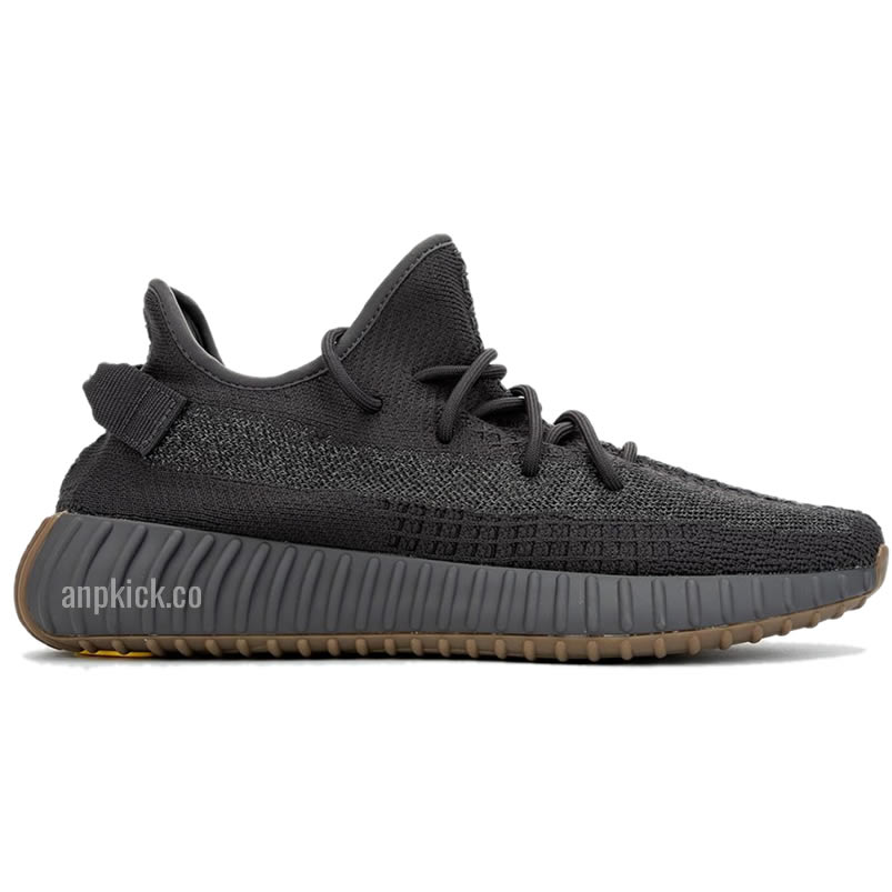 Adidas Yeezy Boost 350 V2 Cinder Reflective Releases Date Fy4176 (2) - www.newkick.vip Adidas Yeezy Boost 350 V2 Cinder Reflective Releases Date Fy4176 (2) - www.newkick.vip