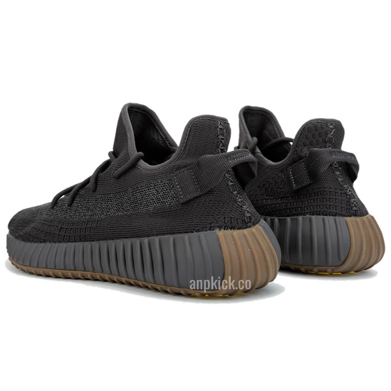 Adidas Yeezy Boost 350 V2 Cinder Reflective Releases Date Fy4176 (6) - www.newkick.vip Adidas Yeezy Boost 350 V2 Cinder Reflective Releases Date Fy4176 (6) - www.newkick.vip