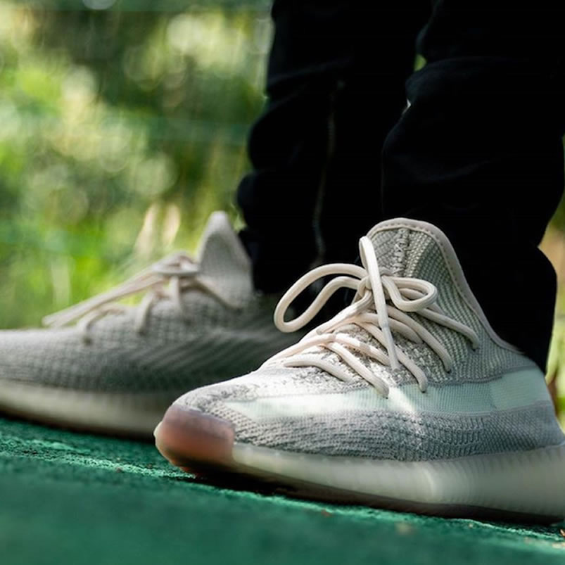 Adidas Yeezy Boost 350 V2 Citrin Non Reflective On Feet Release Date Fw3042 (2) - www.newkick.vip Adidas Yeezy Boost 350 V2 Citrin Non Reflective On Feet Release Date Fw3042 (2) - www.newkick.vip