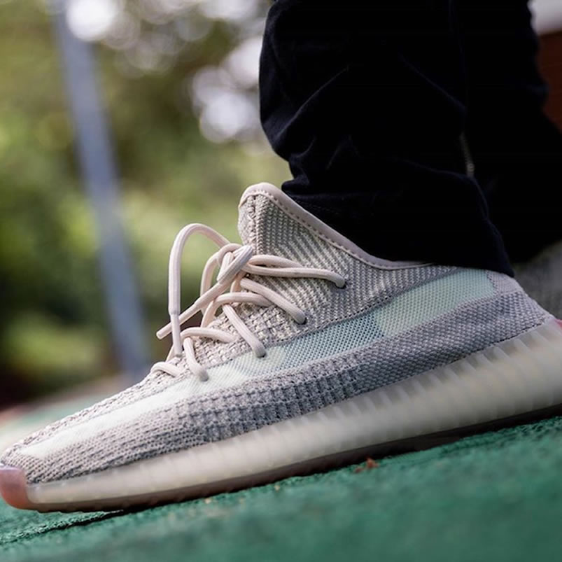 Adidas Yeezy Boost 350 V2 Citrin Non Reflective On Feet Release Date Fw3042 (6) - www.newkick.vip Adidas Yeezy Boost 350 V2 Citrin Non Reflective On Feet Release Date Fw3042 (6) - www.newkick.vip