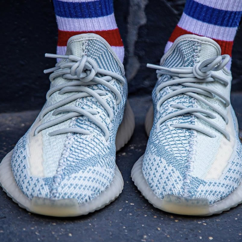 Adidas Yeezy Boost 350 V2 Cloud White Non Reflective On Feet Fw3043 (4) - www.newkick.vip Adidas Yeezy Boost 350 V2 Cloud White Non Reflective On Feet Fw3043 (4) - www.newkick.vip