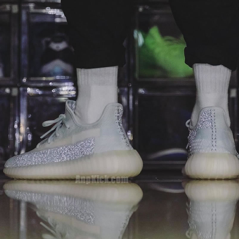 Adidas Yeezy Boost 350 V2 Cloud White On Feet Reflective Release Date Fw5317 (6) - www.newkick.vip