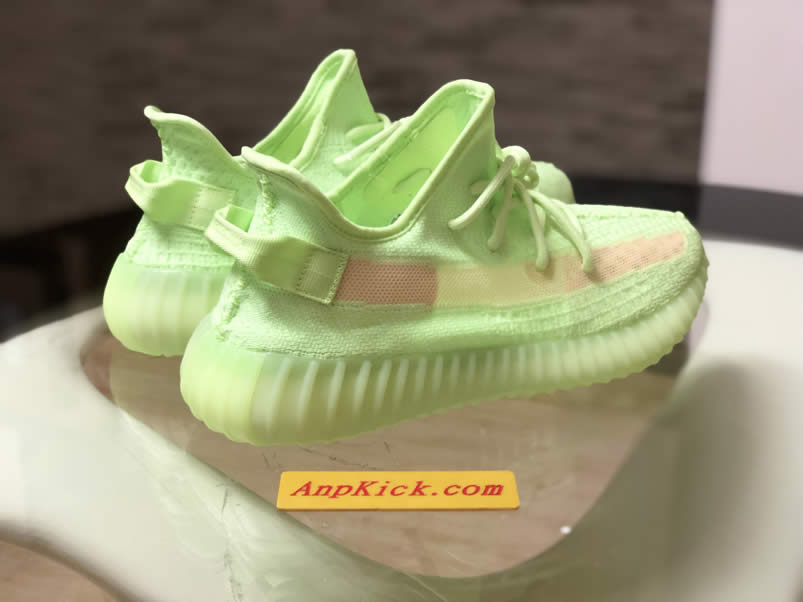 Adidas Yeezy Boost 350 V2 Gitd Glow In The Dark Spring 2019 (5) - www.newkick.vip