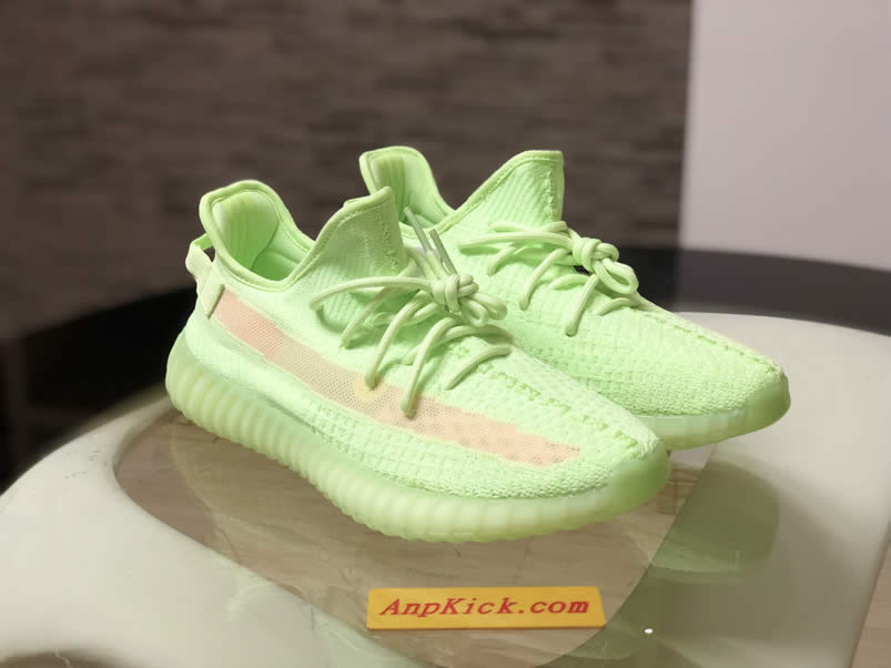 Adidas Yeezy Boost 350 V2 Gitd Glow In The Dark Spring 2019 (7) - www.newkick.vip