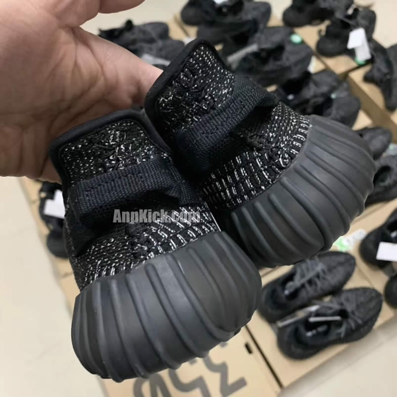 Adidas Yeezy Boost 350 V2 Static Refective Black Venom Ef2367 Wholesale (10) - www.newkick.vip Adidas Yeezy Boost 350 V2 Static Refective Black Venom Ef2367 Wholesale (10) - www.newkick.vip