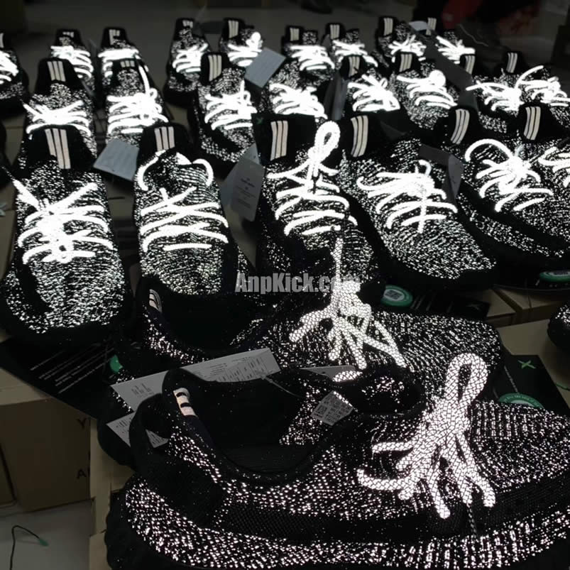 Adidas Yeezy Boost 350 V2 Static Refective Black Venom Ef2367 Wholesale (5) - www.newkick.vip Adidas Yeezy Boost 350 V2 Static Refective Black Venom Ef2367 Wholesale (5) - www.newkick.vip