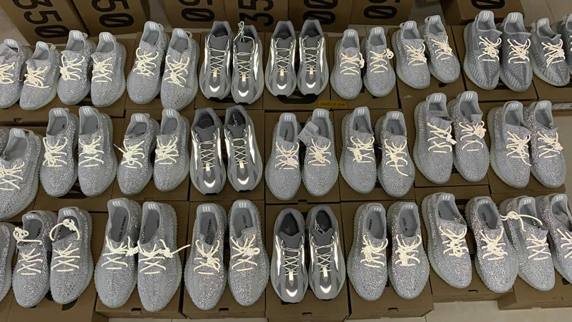 Adidas Yeezy Boost 350 V2 Static Reflective 3m And Yeezy 700 Static Anpkick (3) - www.newkick.vip