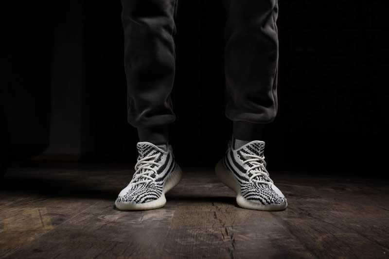 Adidas Yeezy Boost 350 V2 Zebra Cp9654 On Feet Outfit 2018 Release Date (1) - www.newkick.vip Adidas Yeezy Boost 350 V2 Zebra Cp9654 On Feet Outfit 2018 Release Date (1) - www.newkick.vip