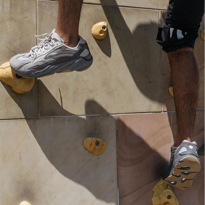 Adidas Yeezy Boost 700 Tephra On Feet Outfit Style Fu7914 (5) - www.newkick.vip