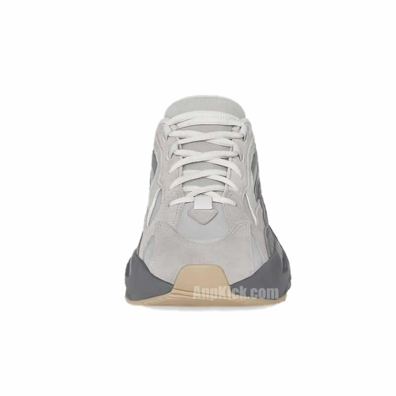 Adidas Yeezy Boost 700 V2 Tephra On Feet Outfit Style Fu7914 (4) - www.newkick.vip