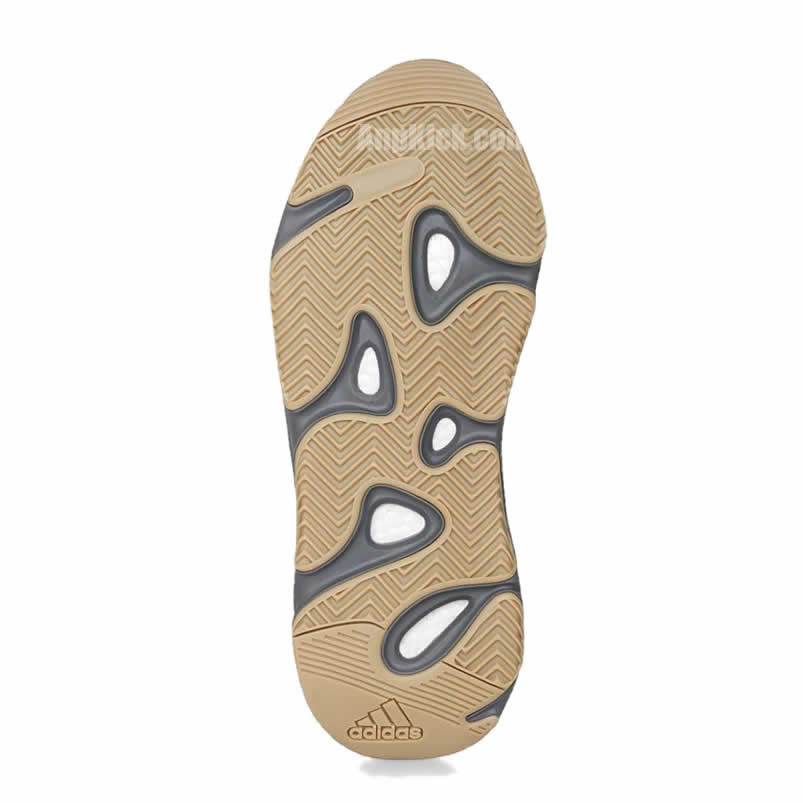 Adidas Yeezy Boost 700 V2 Tephra On Feet Outfit Style Fu7914 (5) - www.newkick.vip