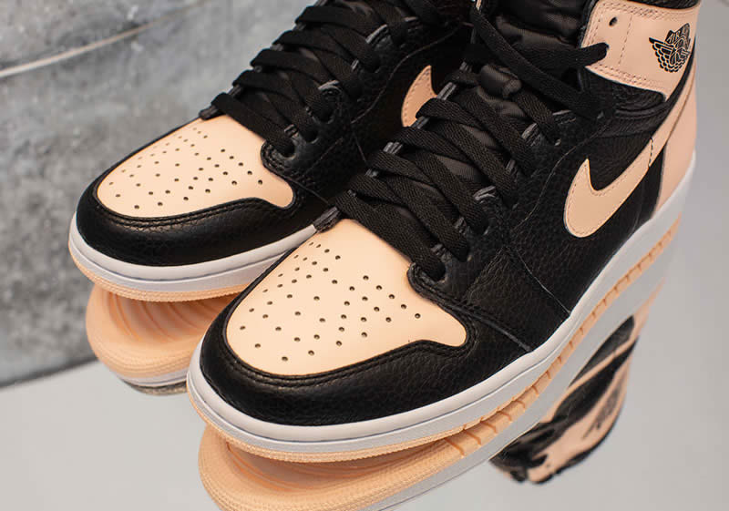 Air Jordan 1 Crimson Tint For Sale On Feet Hyper Pink And Black 555088 081 (5) - www.newkick.vip