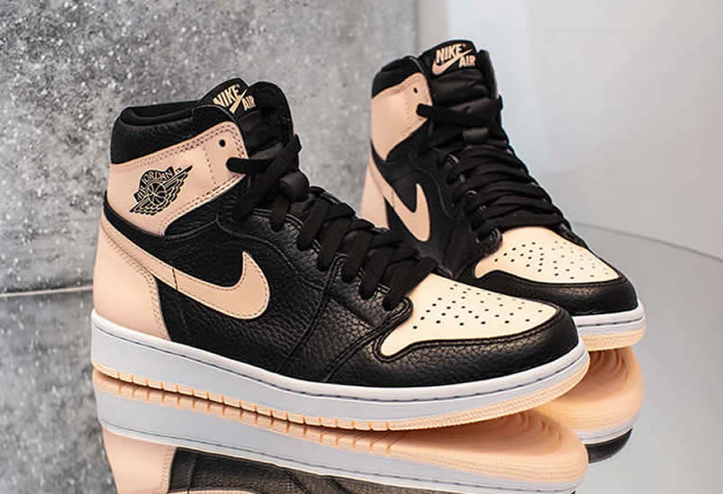 Air Jordan 1 Crimson Tint For Sale On Feet Hyper Pink And Black 555088 081 (2) - www.newkick.vip