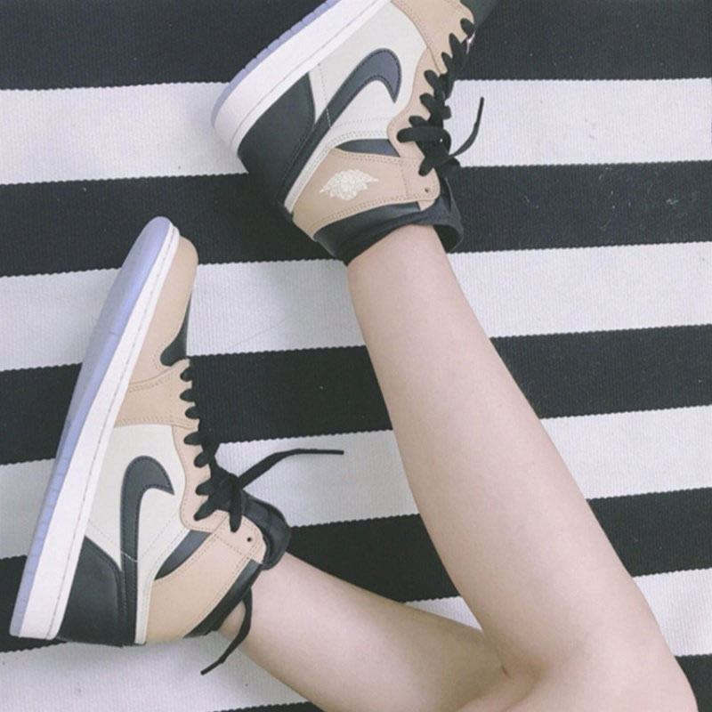 Air Jordan 1 High On Feet Premium Fossil Mens Wmns New Aj1 Shoes Ah7389 003 (4) - www.newkick.vip