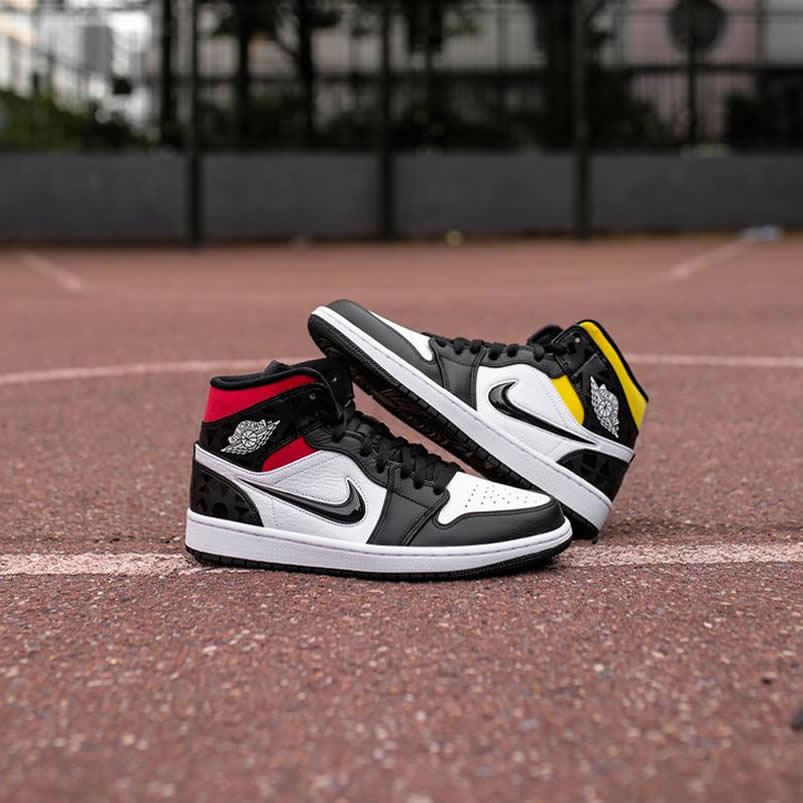 Air Jordan 1 Mid Quai 54 2019 Aj1 Womens Where To Buy Cj9219 001 (16) - www.newkick.vip Air Jordan 1 Mid Quai 54 2019 Aj1 Womens Where To Buy Cj9219 001 (16) - www.newkick.vip