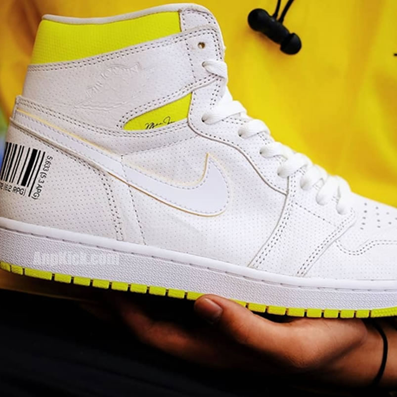 Air Jordan 1 Retro High Og First Class Flight Release Date 555088 170 (9) - www.newkick.vip