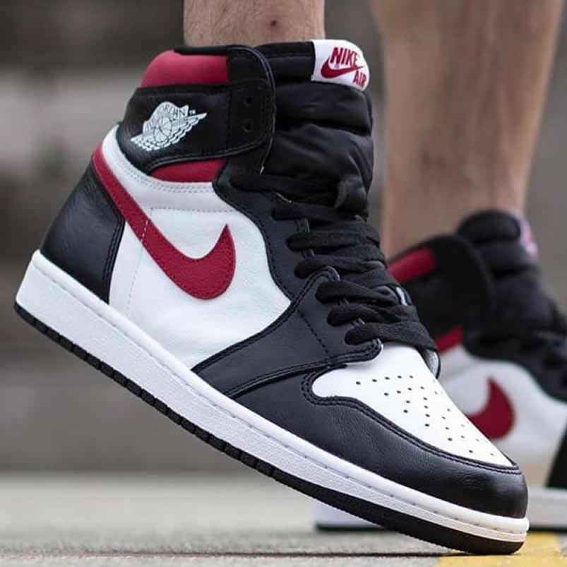 Air Jordan 1 Retro High Og Gym Red 2019 555088 061 On Feet (1) - www.newkick.vip