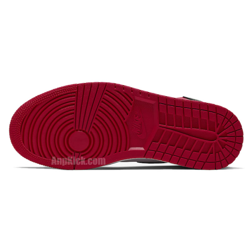 Air Jordan 1 Satin Wmns Black Toe 2019 Release Date Cd0461 016 (6) - www.newkick.vip Air Jordan 1 Satin Wmns Black Toe 2019 Release Date Cd0461 016 (6) - www.newkick.vip