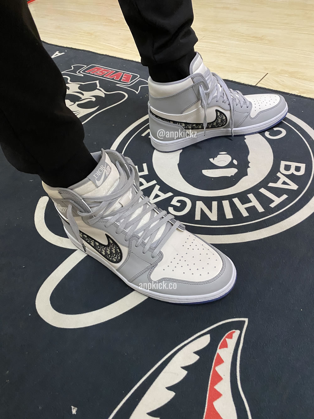 Dior Air Jordan 1 High Og Cn8607 002 On Feet Anpkickz (1) - www.newkick.vip Dior Air Jordan 1 High Og Cn8607 002 On Feet Anpkickz (1) - www.newkick.vip