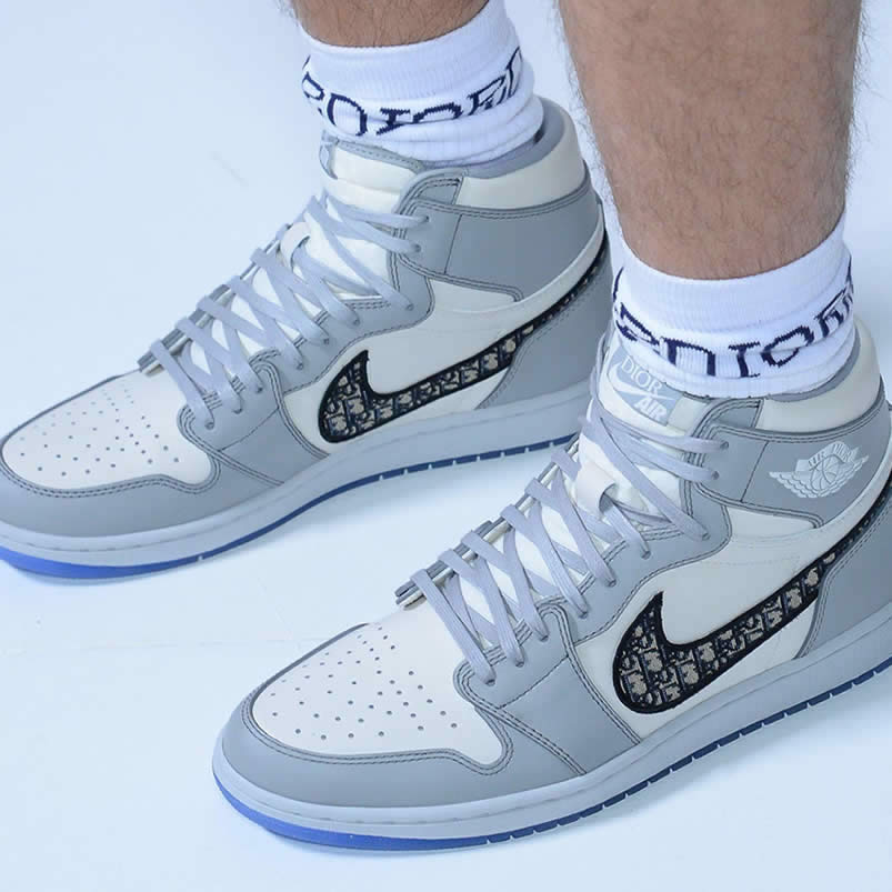 Dior Air Jordan 1 High Og Price Aj1 On Feet Release Date (2) - www.newkick.vip Dior Air Jordan 1 High Og Price Aj1 On Feet Release Date (2) - www.newkick.vip