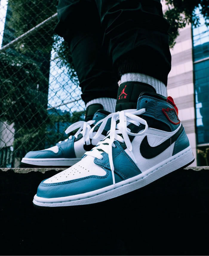 Facetasm Air Jordan 1 Mid Fearless Aj1 On Feet Release Date Cu2802 100 (1) - www.newkick.vip Facetasm Air Jordan 1 Mid Fearless Aj1 On Feet Release Date Cu2802 100 (1) - www.newkick.vip