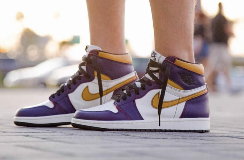 Nike Sb Air Jordan 1 Lakers Chicago Court Purple On Feet Cd6578 507 (2) - www.newkick.vip Nike Sb Air Jordan 1 Lakers Chicago Court Purple On Feet Cd6578 507 (2) - www.newkick.vip