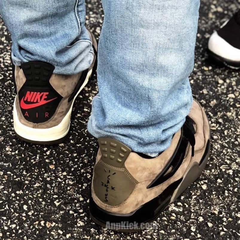 Travis Scott Olive Air Jordan 4 On Feet (2) - www.newkick.vip