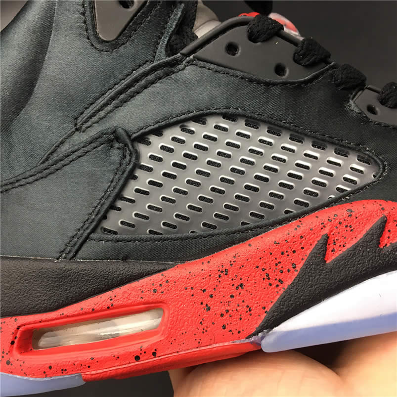Air Jordan 5 Satin Bred Black University Red For Sale On Feet Outfit 136027 006 (4) - www.newkick.vip Air Jordan 5 Satin Bred Black University Red For Sale On Feet Outfit 136027 006 (4) - www.newkick.vip